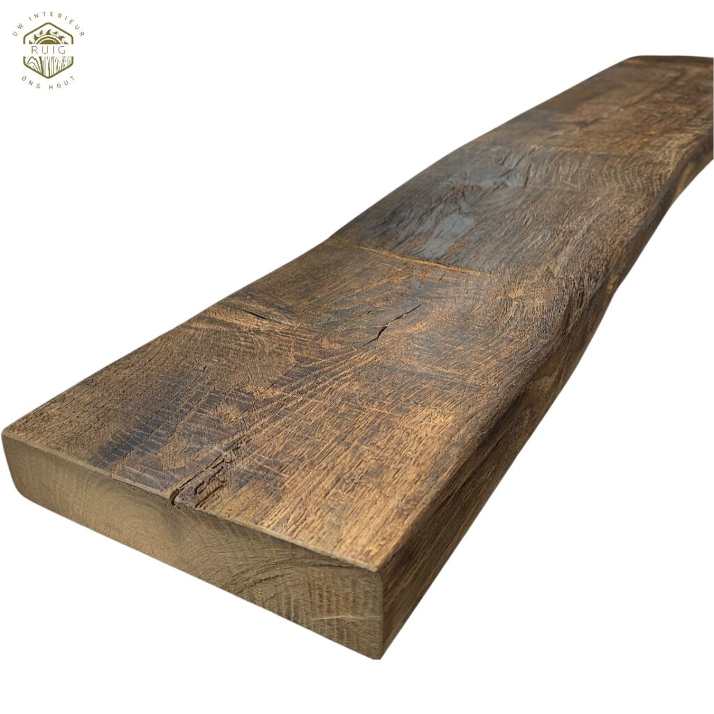 Oud eiken wandplank