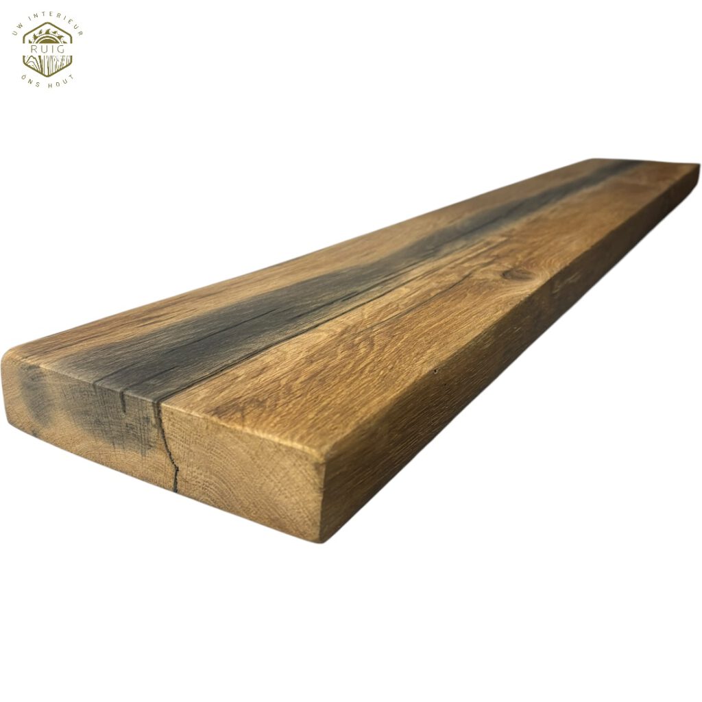 Oud eiken wagonplank wandplank