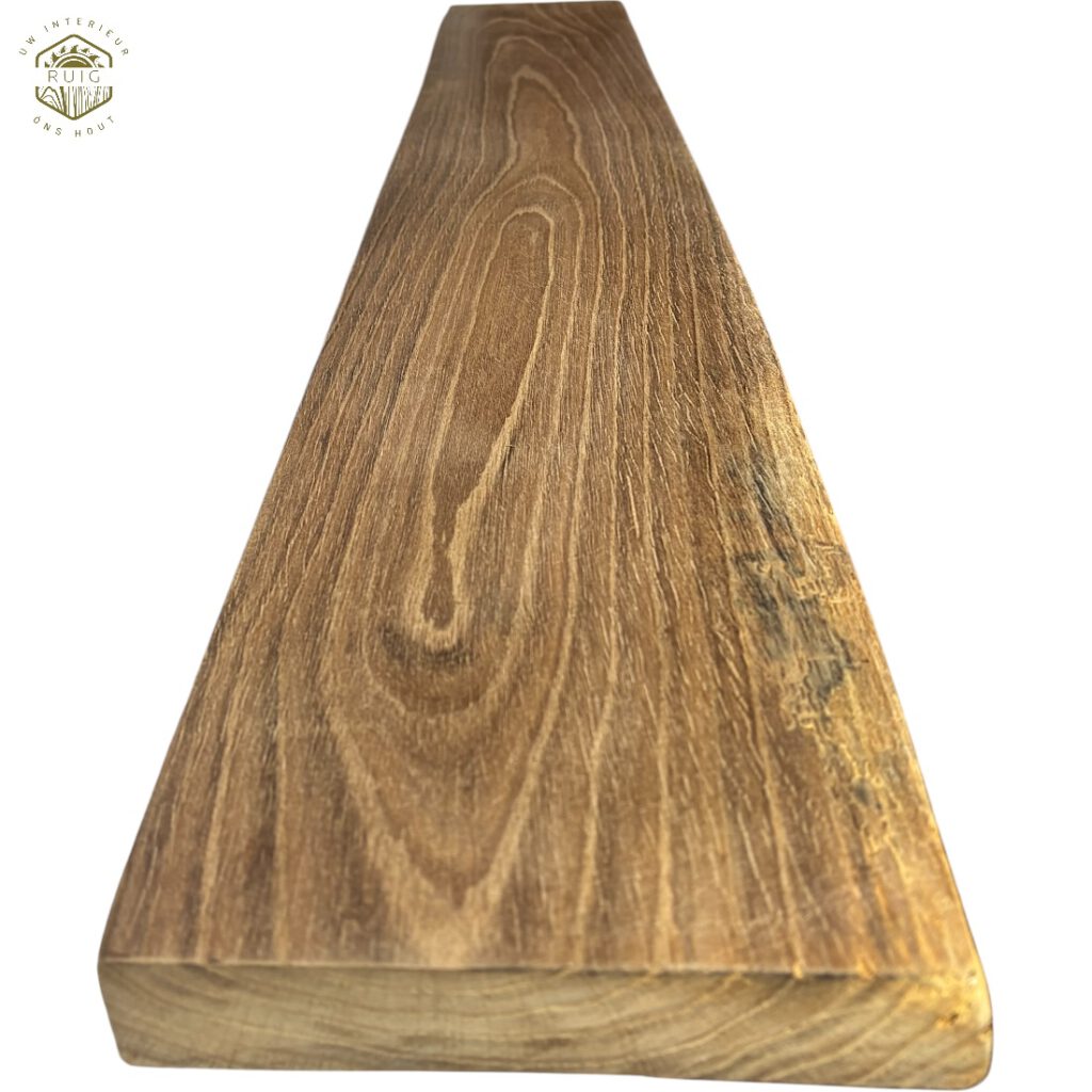 Oud eiken wandplank